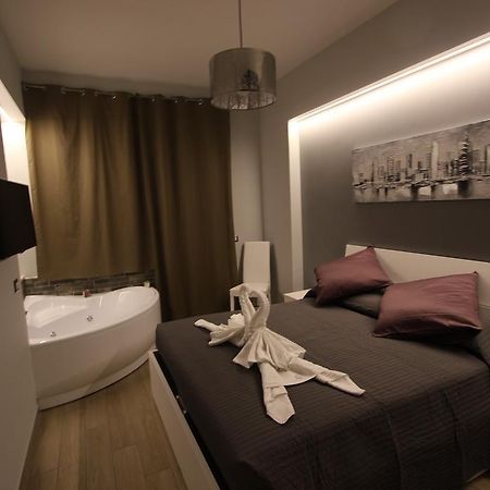 Pianeta Roma 127 Bed & Breakfast Luaran gambar