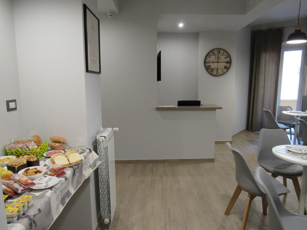Pianeta Roma 127 Bed & Breakfast Luaran gambar